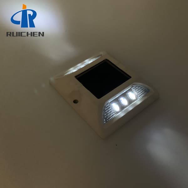 <h3>Green Solar Road Stud For Pedestrian Crossing-RUICHEN Solar </h3>
